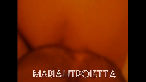 mariah doggystyle squirting cum on buttocks