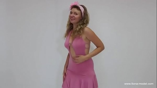 thumb fiona model