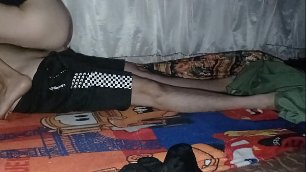 I visited Alexandra's house and I stayed to sleep and at dawn while everyone was resting she looked for me and buried my whole cock in her hot vagina. condomless sex