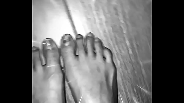 Ce soir Nouvelle vid&eacute;o Petit indice c&rsquo;est avec mes petits pieds