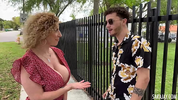 Download Video - Mature PAWG Sara Jay Face Fucks And Pussy Bangs Hot Stud Apollo Banks&excl;