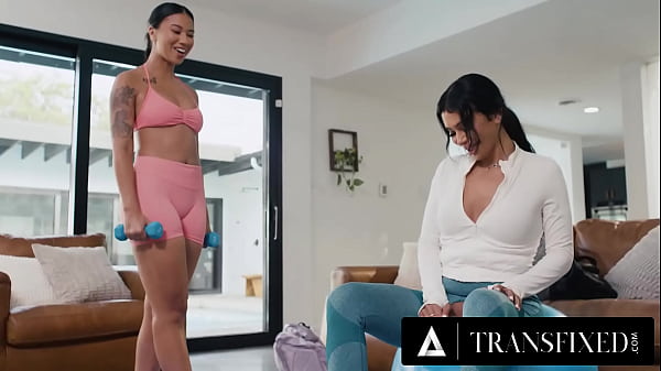 TRANSFIXED - Victoria Grant's Big Trans Dick RIPPED YOGA PANTS In Front Of Gym Buddy Ameena Green!