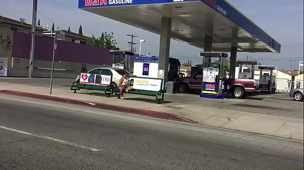 This girl masturbated in public