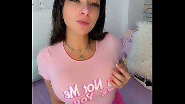 HOT BIG ASS LATINA TEASING IN SHORT YOGA SHORTS EMANUELLY RAQUEL