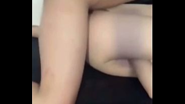 The Vietnamese female student is so incredibly hot, I can't handle it!