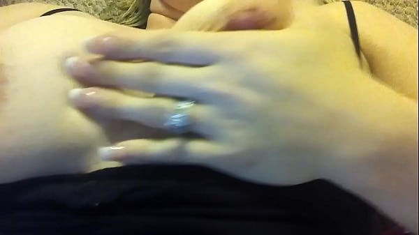 Download Video - wife jessica playing