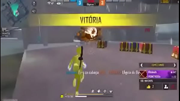 Eu fodendo a cabeça dos meus amigos no 4v4
