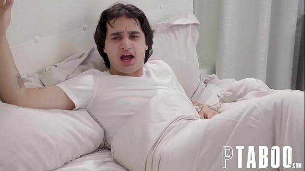 Elias's Hidden Habit: Annie's Unexpected Find Stepson Jerking off