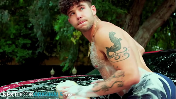 Download Video - Married Jock Bangs Out Latino Jogger - Michael Boston&comma; Joseph Castlian - NextDoorStudios