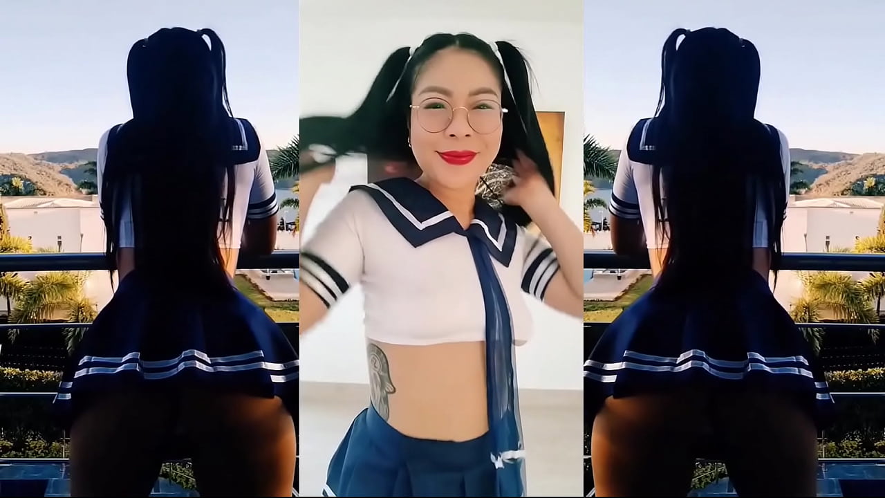 Estudiante japonesa cachonda exhibiendo sus pequeñas tetas, meneando el culo y masturbándose su joven coño. Ella está hecha para comer muchas pollas grandes.
                   slut skinny student booty skirt uniforms tiny tits small tits wet pussy natural tits solo masturbation sex toy solo girl small pussy young woman teens 18 skinny body only women total slut slutty clothes muchos negros