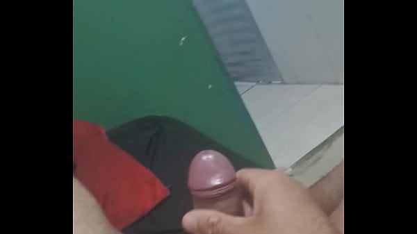 Kleber Gozando - gozei pensando nos peitões da Stefani