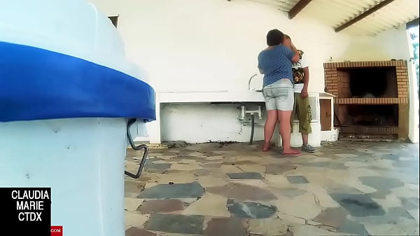 Assfucking the fat woman near the barbecue