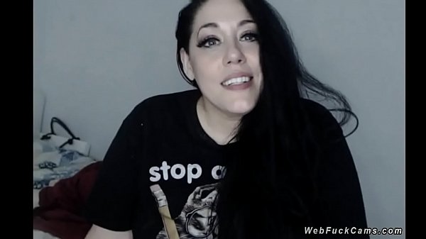 Amateur fucks big tits with dildo on cam