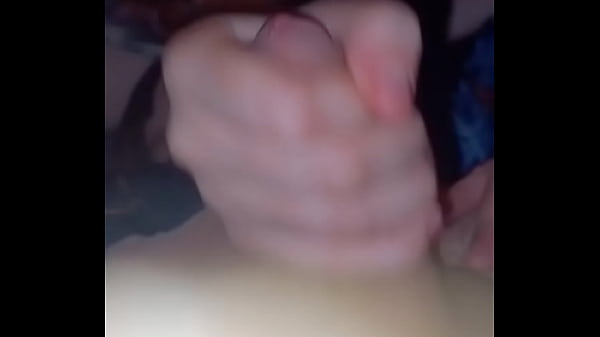 Gozando gostoso, na boca até sair leite quente