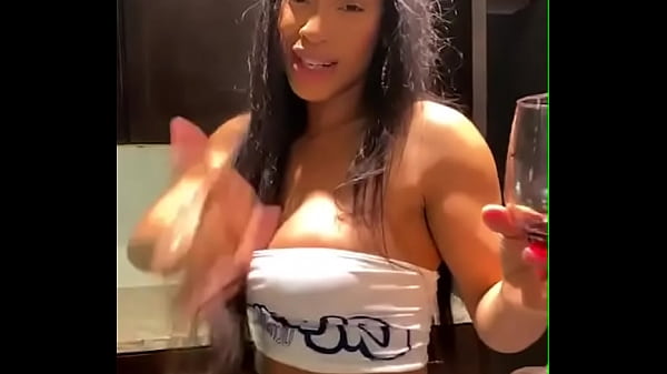  Sexy Ebony Milf  Anyone Know Her Name IG TW Or OF?!?!