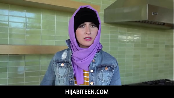 HijabiTeen  -  Angeline Red ends up fucking with Donnie Rock