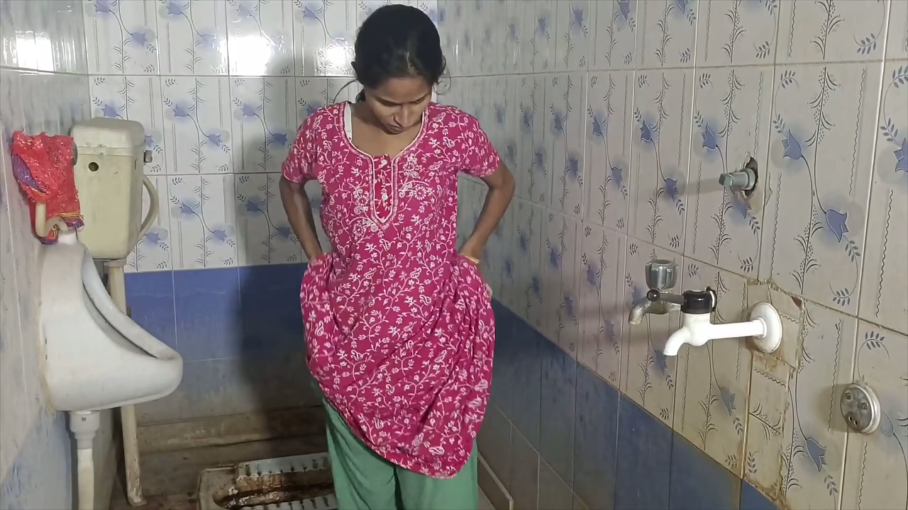 Desi Village Lass'_s Pure Kunwari Choot Breached by Landlord