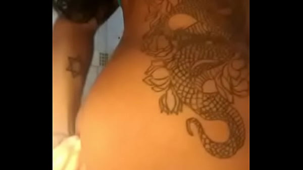 TATTOOED BITCH WET ON CAM @ALICEMILGRAAU