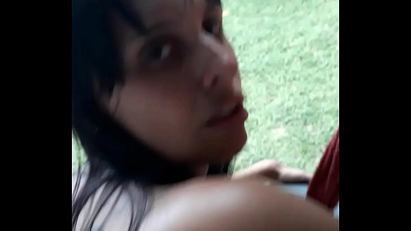 Comendo a anny fernandez por traz na varanda em publico no pelo e o vagninho pegando a gata com e muito tesao