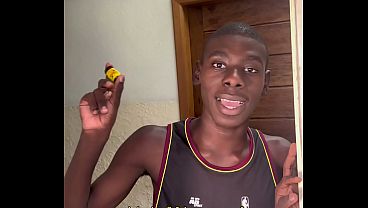 twink dotado leita cu de femboy afeminado