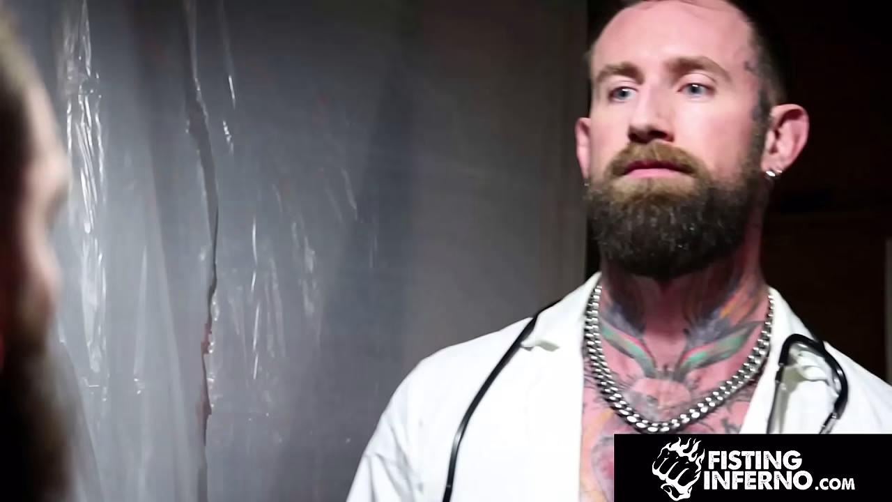 INFIERNO DE FISTING - Un joven sumiso recibe una brutal sesión de CBT por parte de un médico dominante y su asistente barbudo.
                     anal bdsm submission extreme piercings 3 some restraints uniforms cage big cock medical cbt rough play troy daniels jock straps joey dane muchos negros