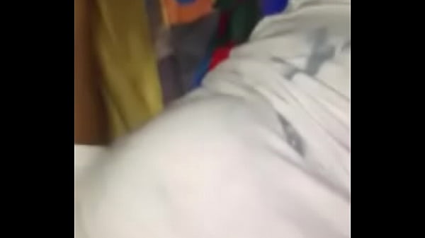 thumb we nutted on he r