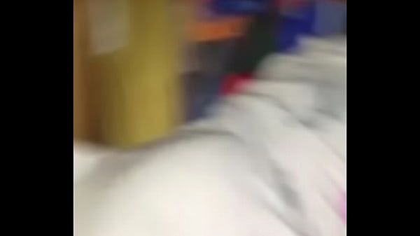 thumb we nutted on he r