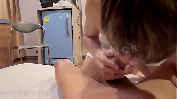 Gay Gym Mussels Blowjob And Fuck Gymbigdick Bar...