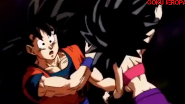 Download Video - GOKU SE COGE A CAULIFLA