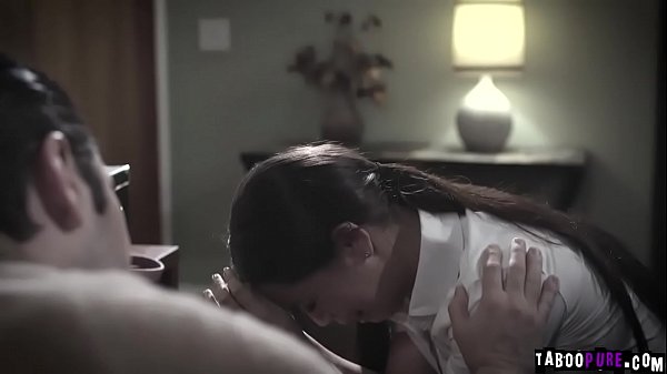 Download Video - Alina Lopez goes down to her knees and deep throat blowjob Tommy cock&excl;