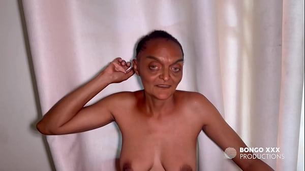 फातुमा XXX को गुदा मैथुन इतना पसंद है कि उसे मुझे अपनी तंग गांड में जबरदस्ती चुदवाना पड़ा।