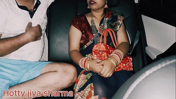 Download Video - ko Akeli Desi Ladki Ko Fusla Kr bailgadi Mein Bithaya Or Chod Kar Sadak Par Hi Vapis Chod Diya