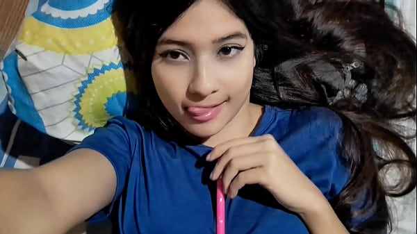 COLOMBIANA SE TOCA CON SU MEJOR AMIGO