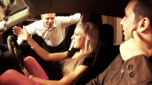 Two Lucky Dudes Stick Their Cocks Into A Brunette And Blonde