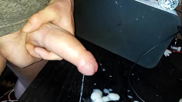 Well hung stud stroking his big dick