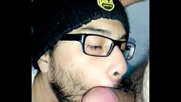 Download Video - Mamando como becerrito