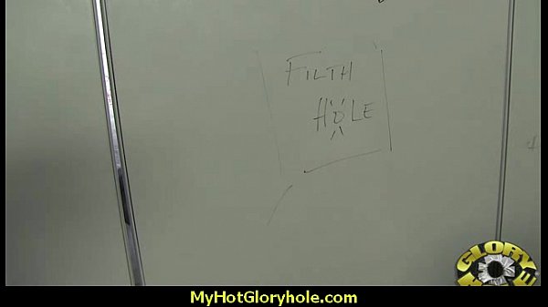 Ebony teen shows off her blowjob skills at glor...