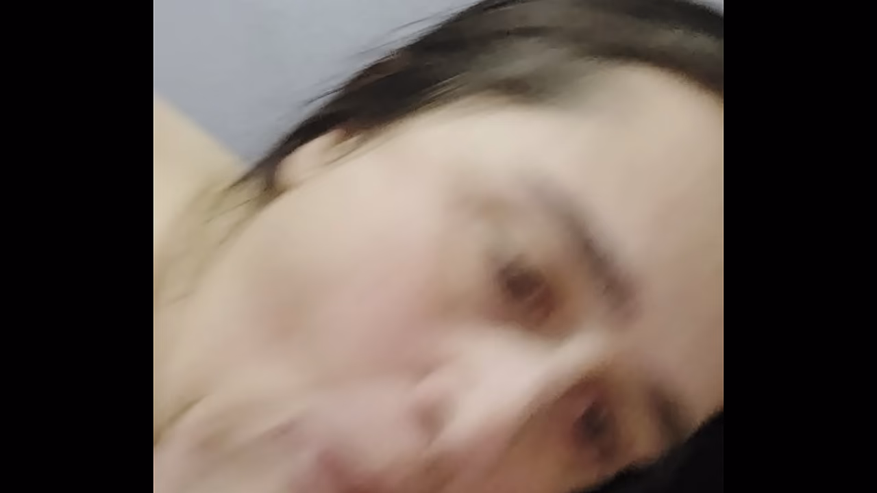 Me encanta chupar vergas,grandes y exprimir toda la leche