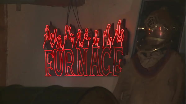 Jessica Jaymes And Shawna Lenee Get Railed By Two Dicks In 1970's Costumes