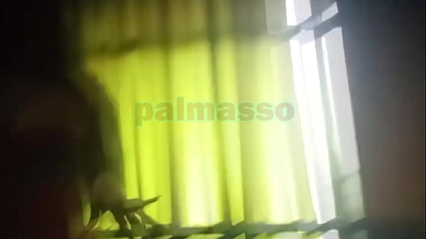 Pagando Por Coger Con Una Puta Del Burdel En Cuarto Oscuro