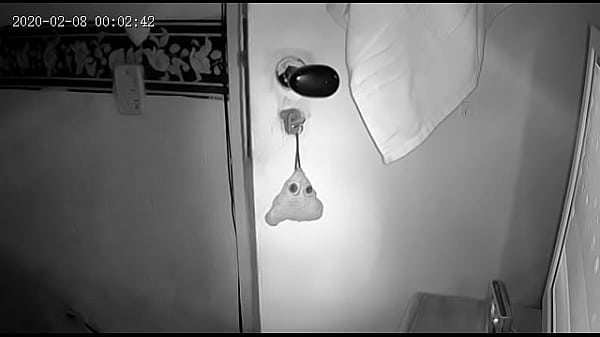 Download Video - Colocou as duas bolas na boca depois lambeu at&eacute; eu gozar &period; Paty Bumbum