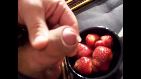  STRAWBERRY GLAZING MOV