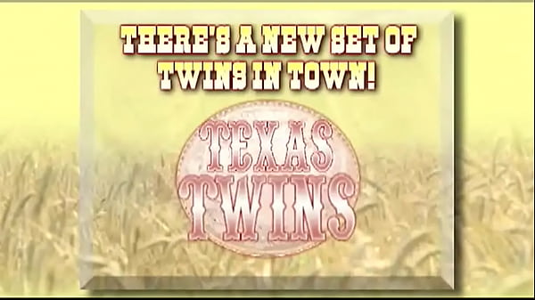 Texas Twins masturbándose y besándose con su mejor amigo
                   Texas Twins masturbándose y besándose con su mejor amigo muchos negros
