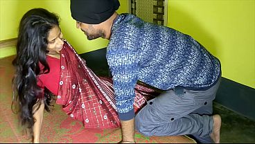Hot Indian Desi Bhabhi in a Sensual Mood