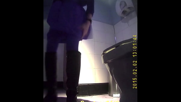 Download Video - Classics of the genre&excl; Beauties pee in the toilet&excl; &lpar;MOV 4-6&rpar;