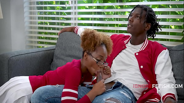 Freeuse My Step Sis Man, Its Chill | IgnoreFetish