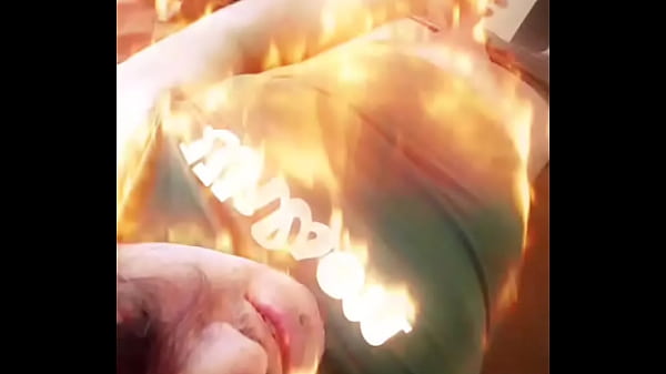 Jacking off my uncut cock. May 3, 2024.