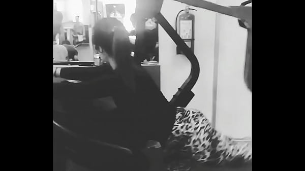 Alegym culona leopardo training