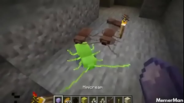 Baratinha safada dançando no mine