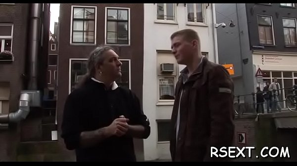 Sexy fatty gets the bone